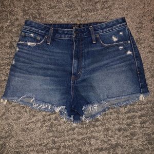 Abercrombie Annie high rise short